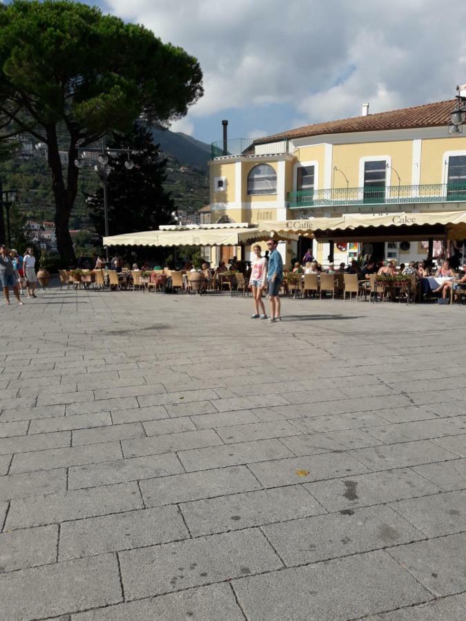 Вилла Il Cortile Равелло Экстерьер фото