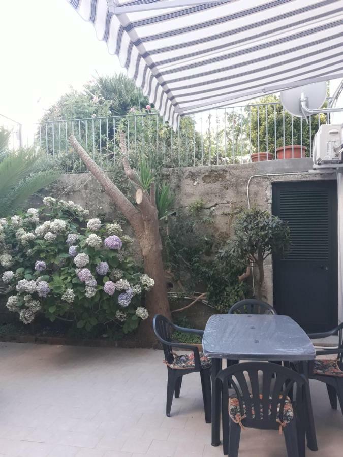 Вилла Il Cortile Равелло Экстерьер фото